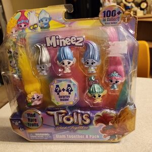 DreamWorks Trolls Band Together Mineez Glam Together 8 Pack NIP